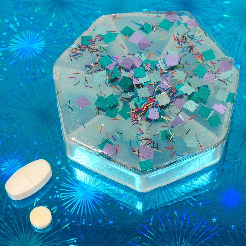 Aqua Lilac Spatter Small Septagon Pillbox