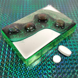 Green Stepping Stones 7-dose Rectangle Pillbox