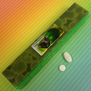 Olive Mirrored Rock Large 7-dose Pillbox