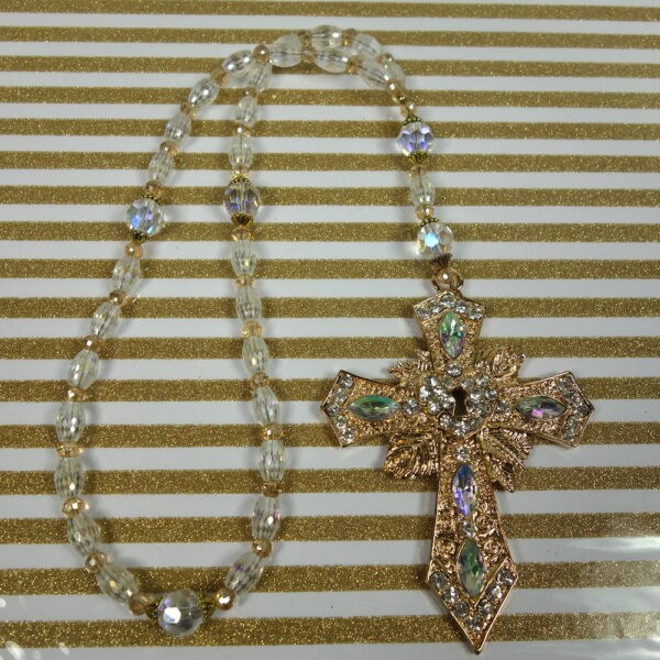 Golden Keyhole Prayer Beads