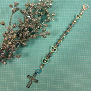 Glittery Aqua Hearts Chaplet Bracelet