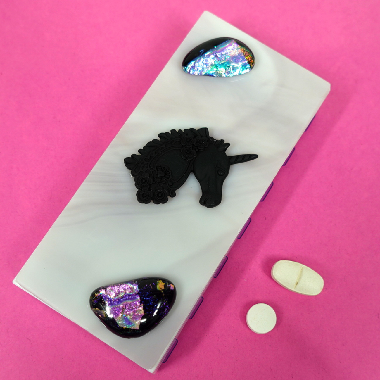 P-03-063-3 Pink Unicorn Medium 14-dose Pillbox