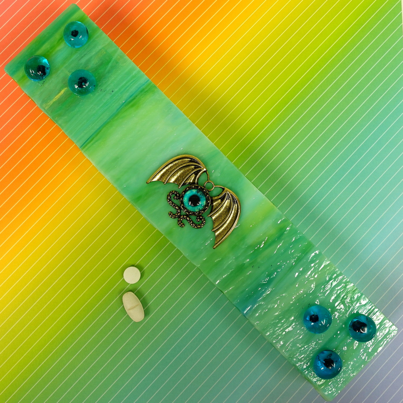 P-15-036-3 Blue Winged Eyes XXL 14-dose Pillbox